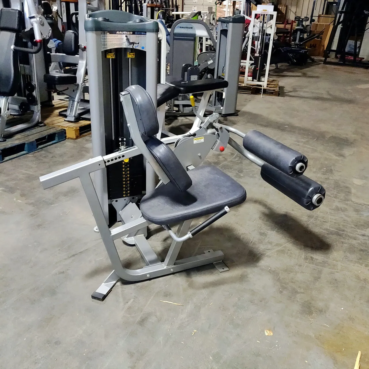 Nautilus Seated Leg Curl Steel Series