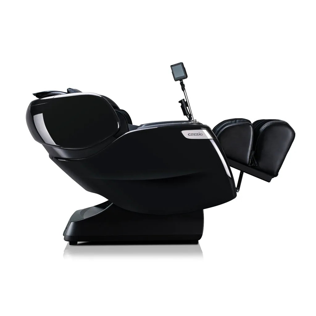 Qi™ XE Pro Massage Chair in Black