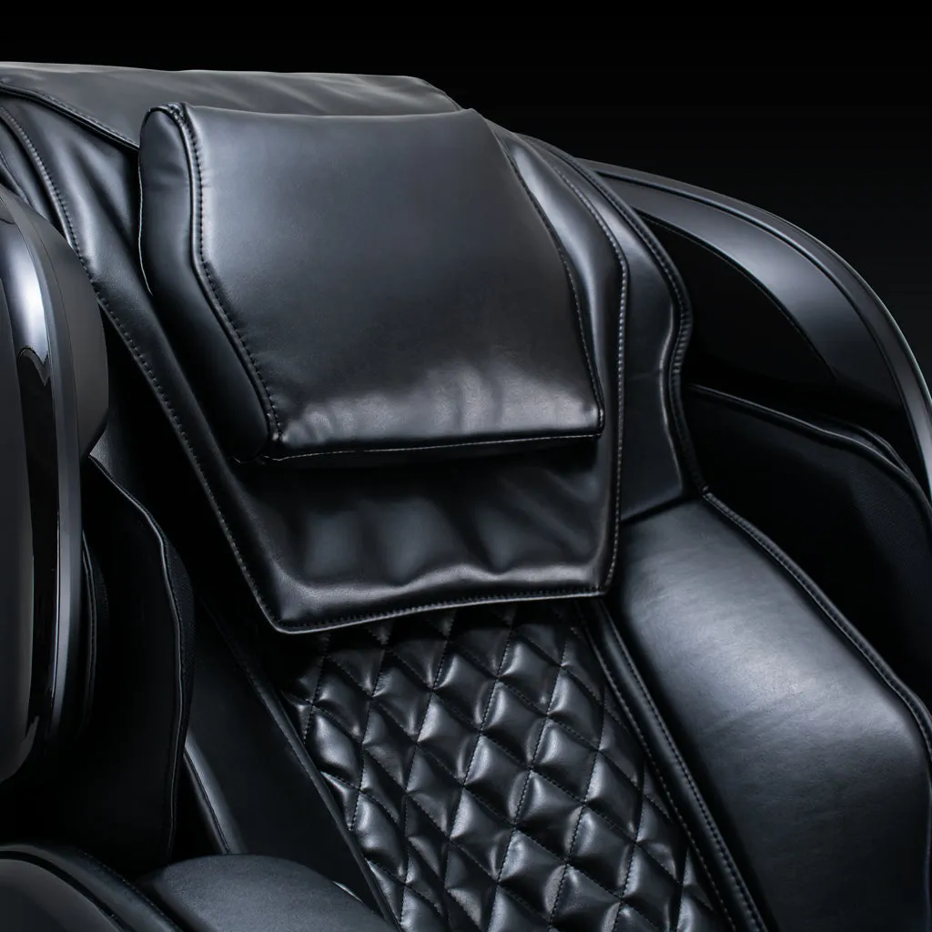 Qi™ XE Pro Massage Chair in Black