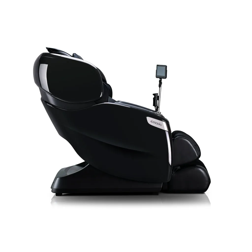 Qi™ XE Pro Massage Chair in Black