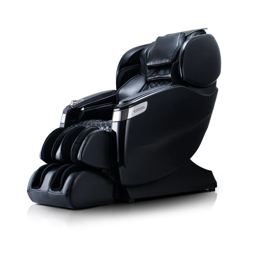 Qi™ XE Pro Massage Chair in Black