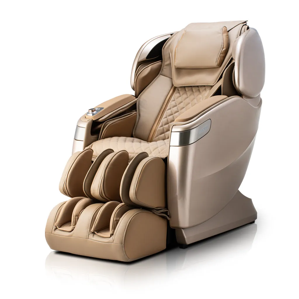 Qi™ XE Pro Massage Chair in Black