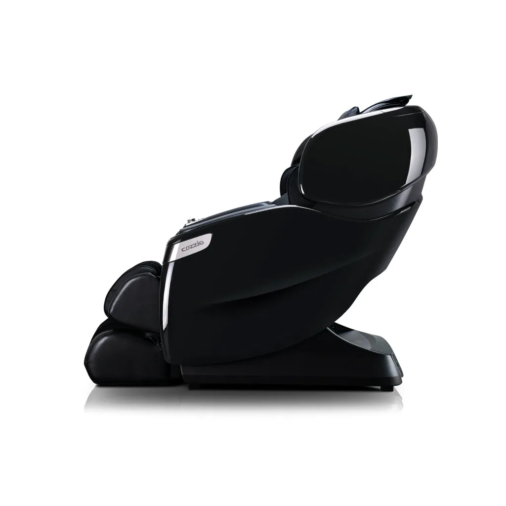 Qi™ XE Pro Massage Chair in Black