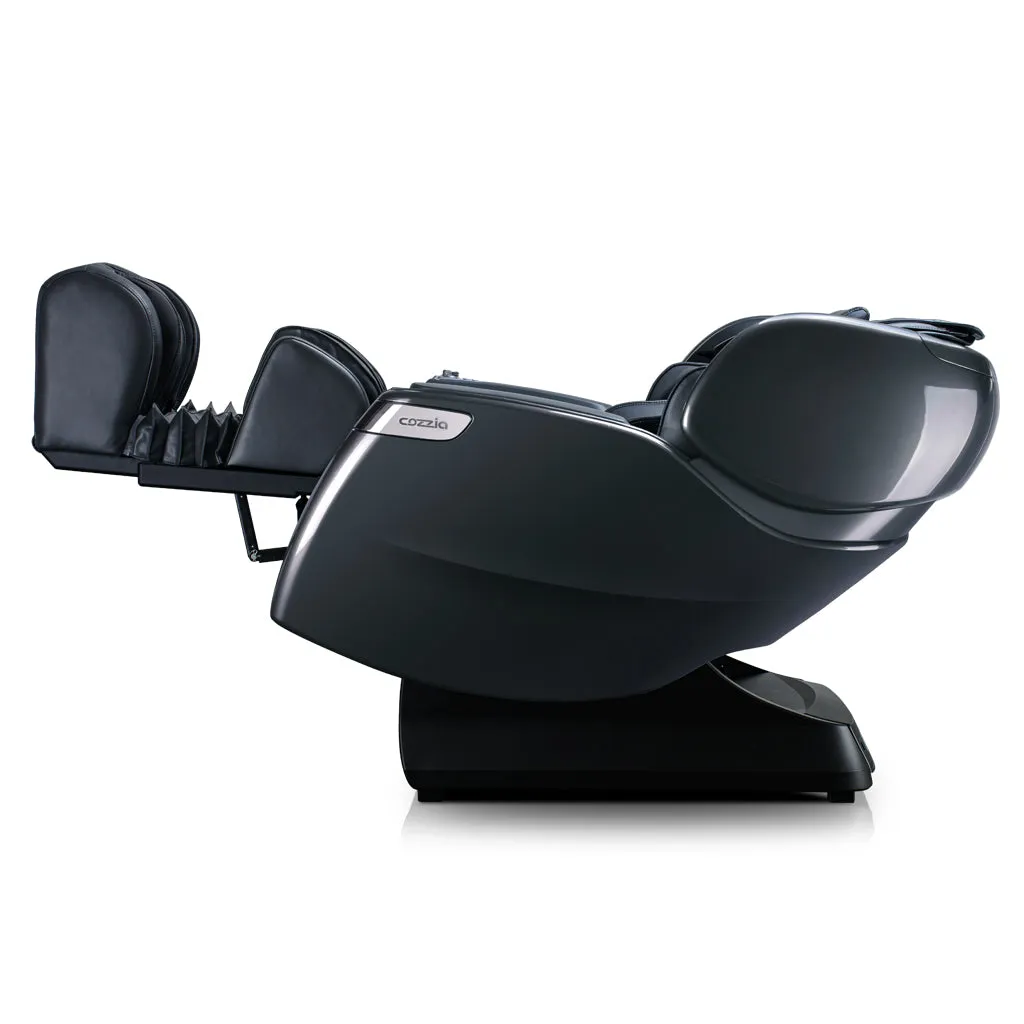 Qi™ XE Pro Massage Chair in Black